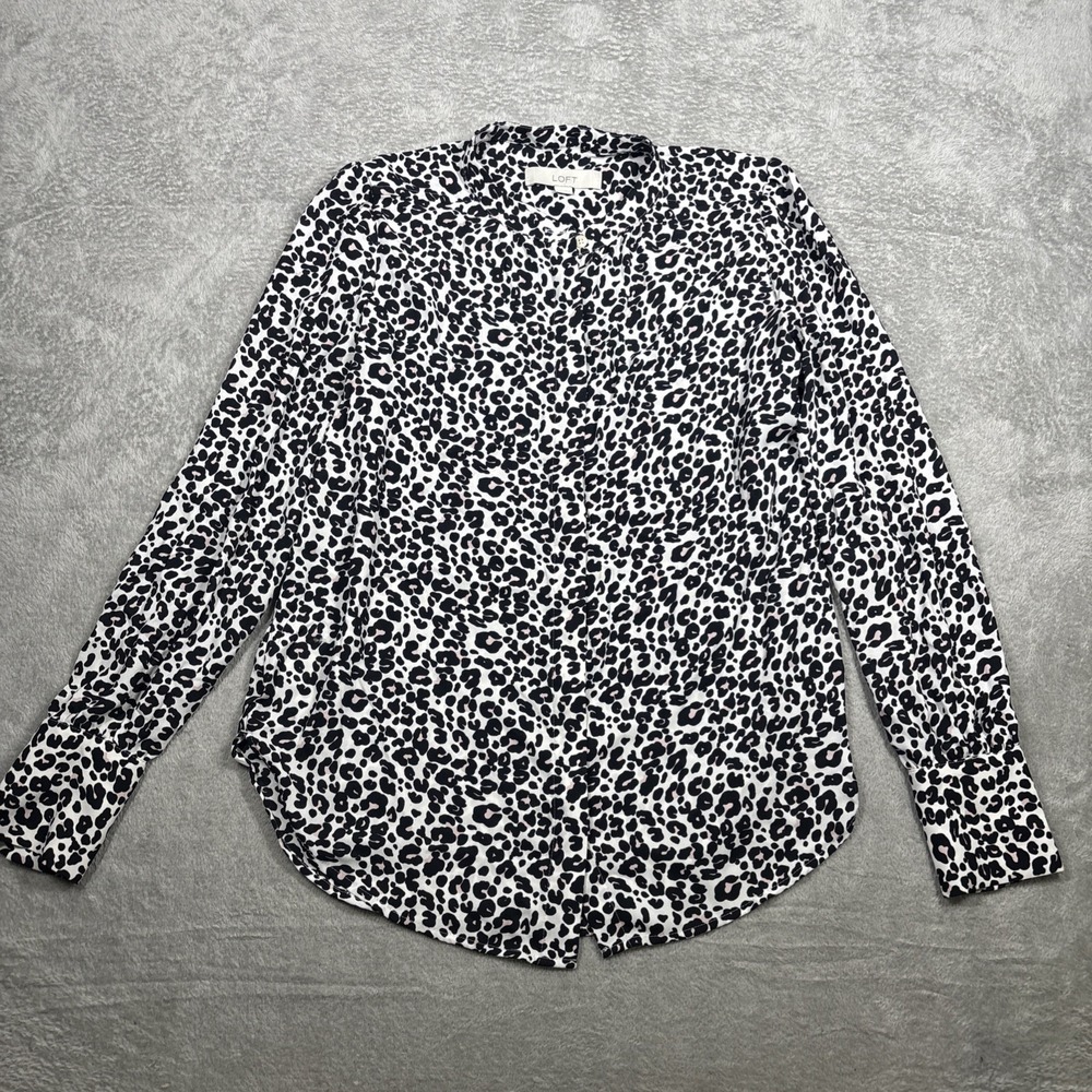 Ann Taylor‎ Loft Blouse Animal Print Button Down Dress Shirt Size XS